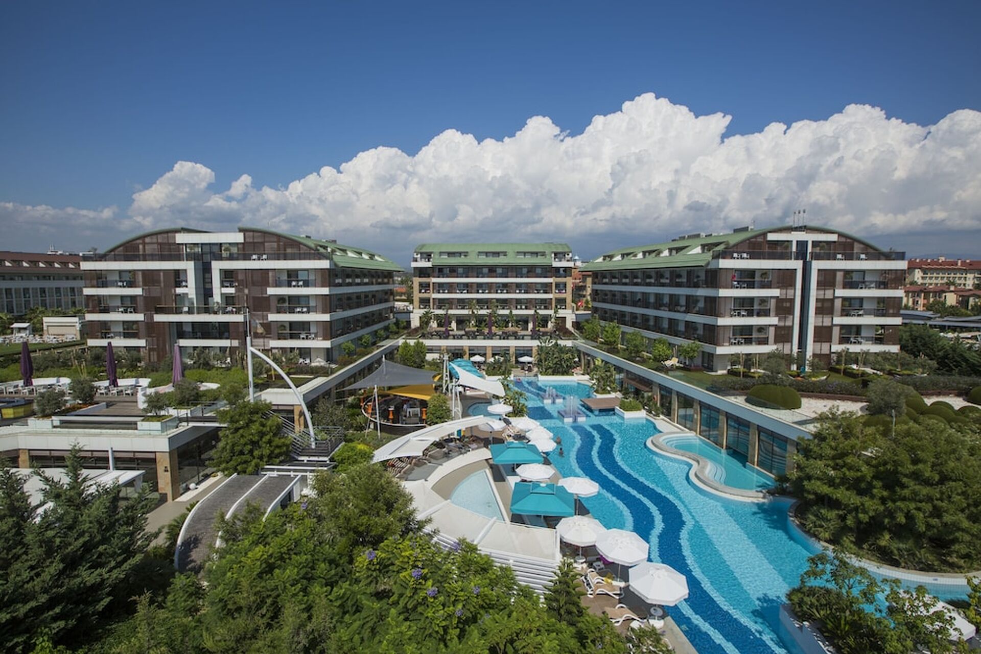 Tui Blue Side
